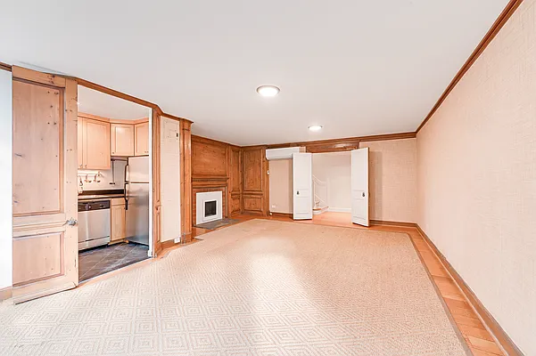 Rented by Oxford Property Group | media 26