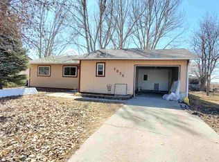 1836 Cardinal St, Worland, WY 82401