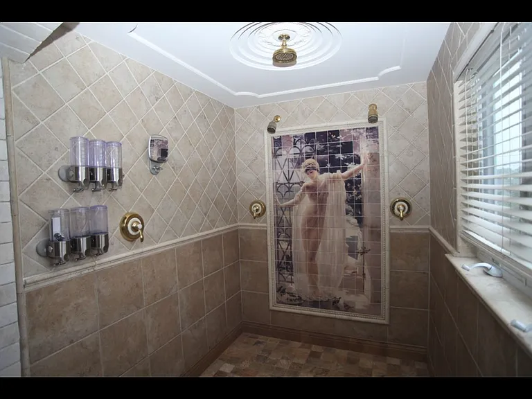 118 Swarthmore Ter — Photo 16