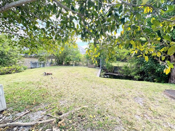 5390 SW 34th St, Davie, FL 33314