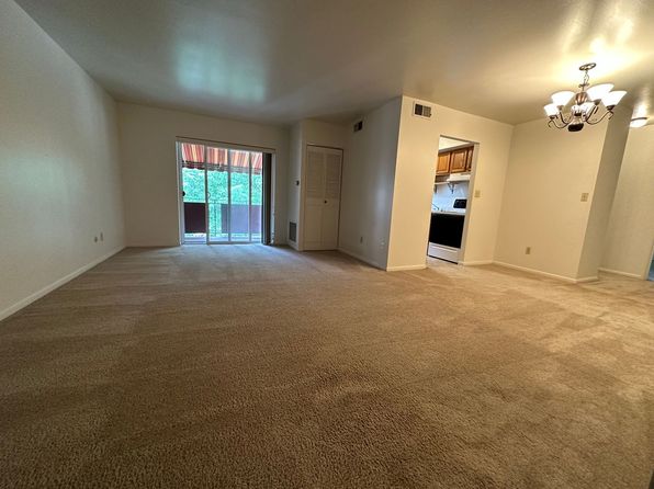 360 Maryland Ave APT 301