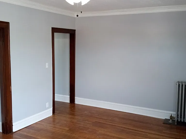 Lakeland Apartments — Photo 5