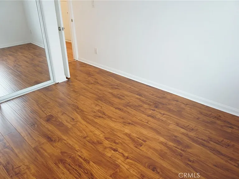 4610 Densmore Ave #20 — Photo 36
