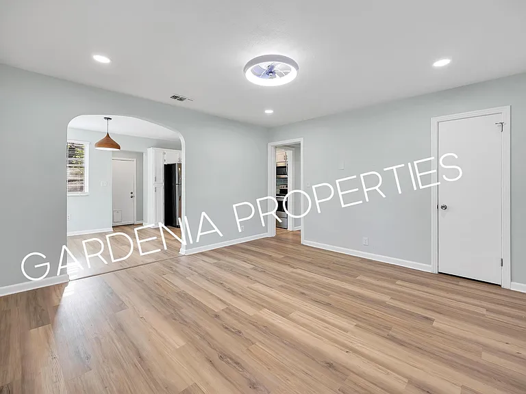 1353 Placid Pl — Photo 5