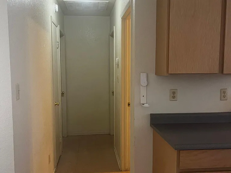 220 N Jones St #4 — Photo 9