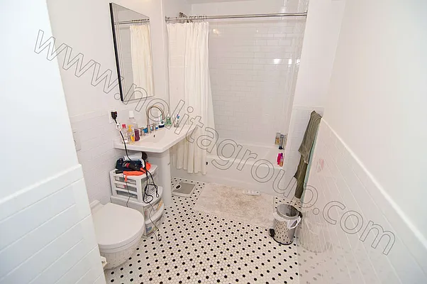 Rented by Nolita Group | media 8