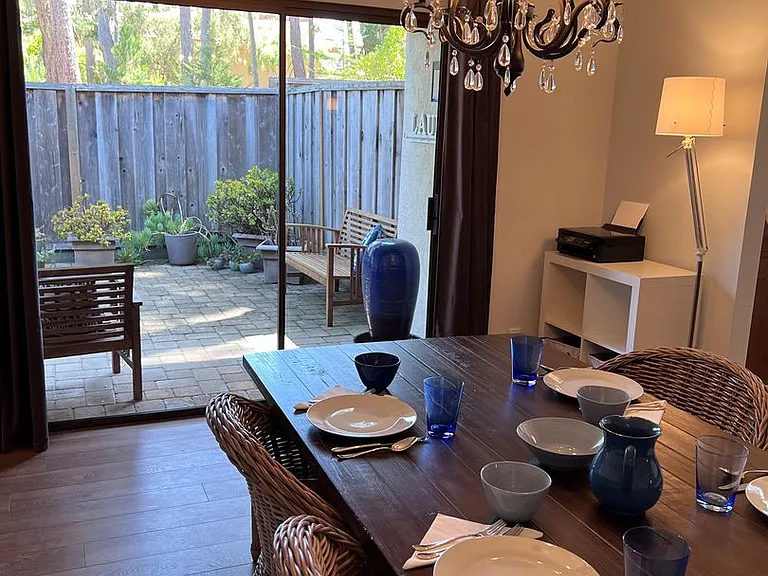 601 Acorn Ct — Photo 12