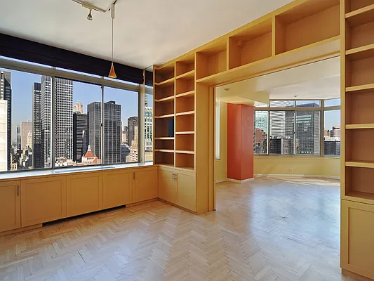 Sold by Sotheby's International Realty | media 21