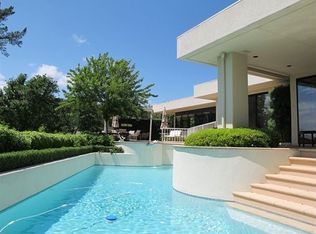 499 Westgate Dr, Napa, CA 94558