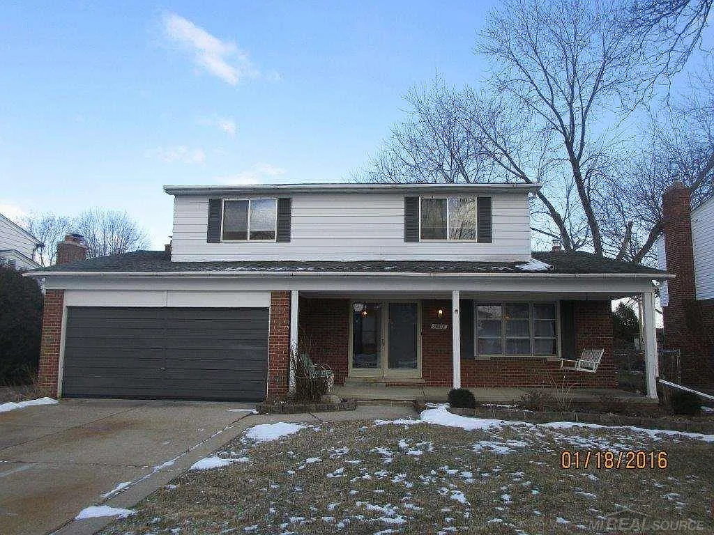 36618 N Jackman Dr photo 1