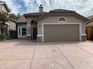 228 Rochelle Ct, Roseville, CA 95661