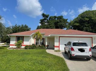 3530 Shamrock Dr, Venice, FL 34293