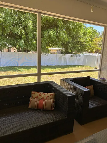 2141 Oak Ter Photo 1