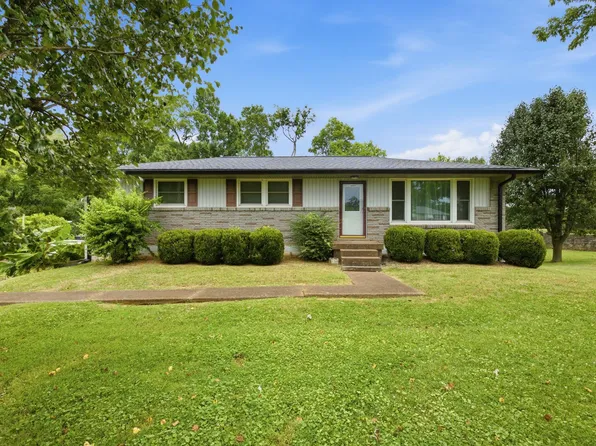 111 Belaire Dr, Smyrna, TN 37167