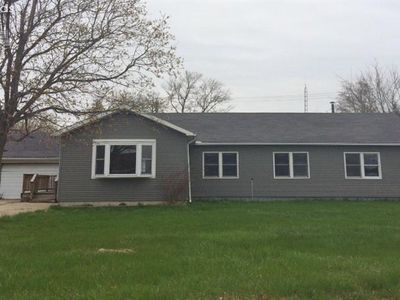 823 Fireland Ln, Port Clinton, OH, 43452