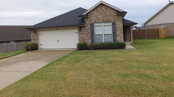 1st image of 3267 Cecil Moore Dr