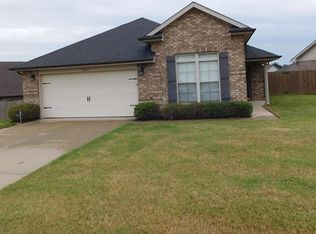 3267 Cecil Moore Dr, Southaven, MS 38671