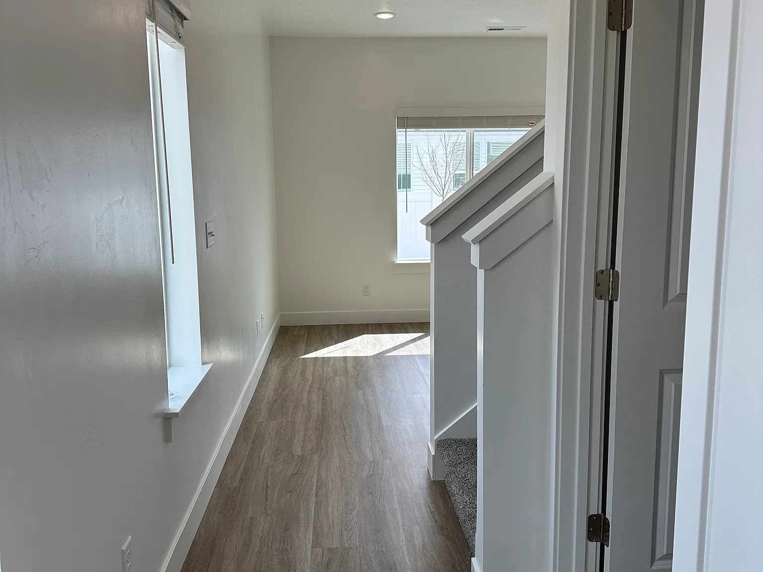 3 bed, 2.5 bath, 1539 sqft, $1,700 — Photo 4