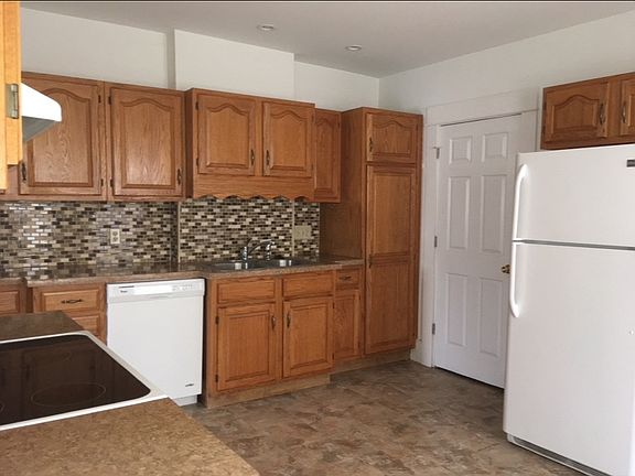 2nd image of 49 N Atherton Ave