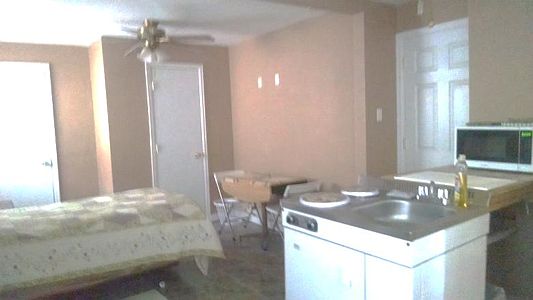 1st image of 313 N 6th St E