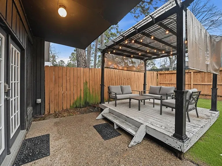 3226 Poe Dr — Photo 31