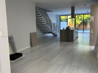 1531 SW 22nd Ter, Miami, FL 33145