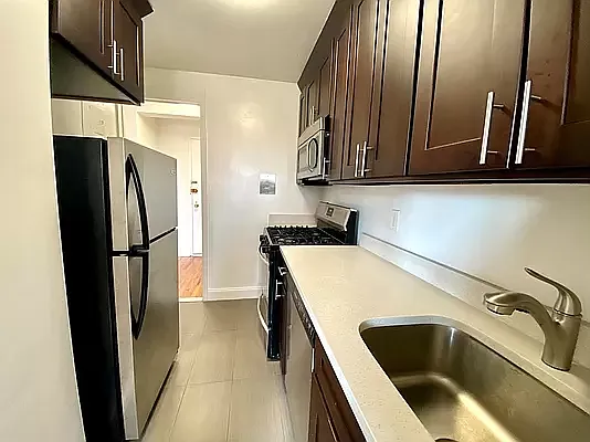 Rented by Voro NYC | media 7