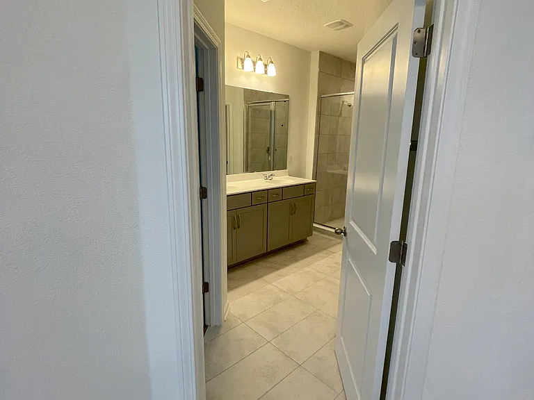 711 Cherry Elm Dr — Photo 18