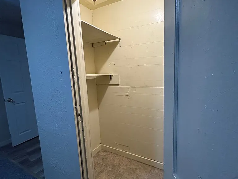 209 Hunt St — Photo 15