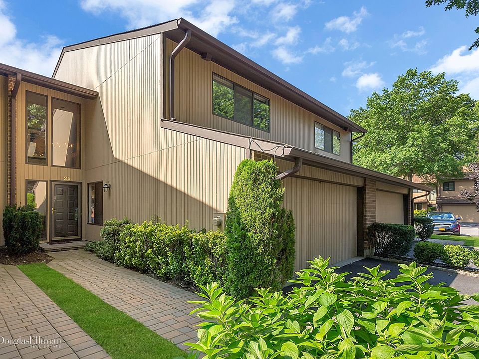 1st image of 25 Wimbledon Dr