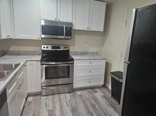 404 NW 68th Ave APT 405, Fort Lauderdale, FL 33317