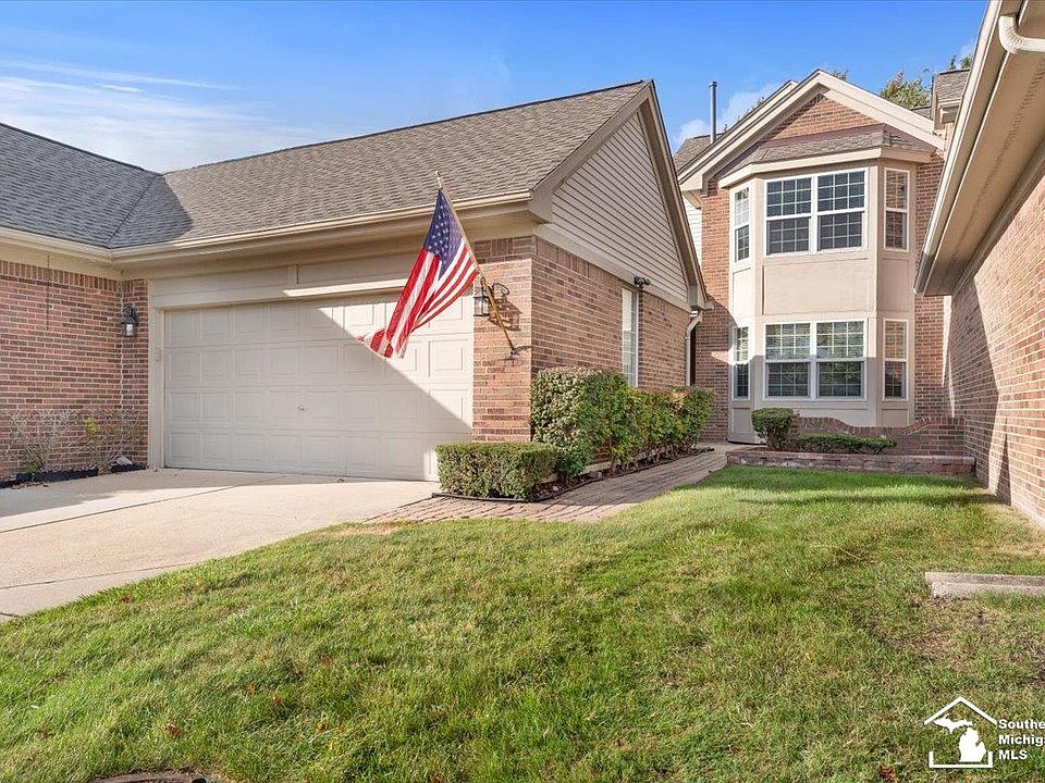 15742 Golfview Drive Blvd, Riverview, MI 48193 Zillow