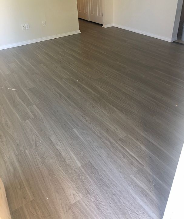 2nd image of 205 Robin St