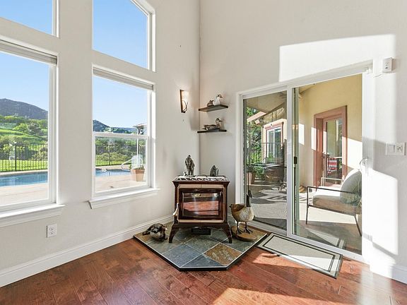 5th image of 7561 Pleasants Valley Road
