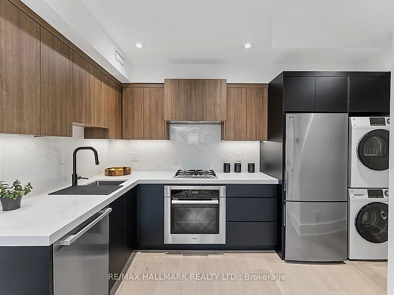 171 Durant Ave — Photo 4