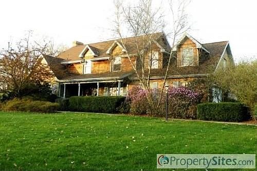 1st image of 2527 Sleepy Hollow Dr