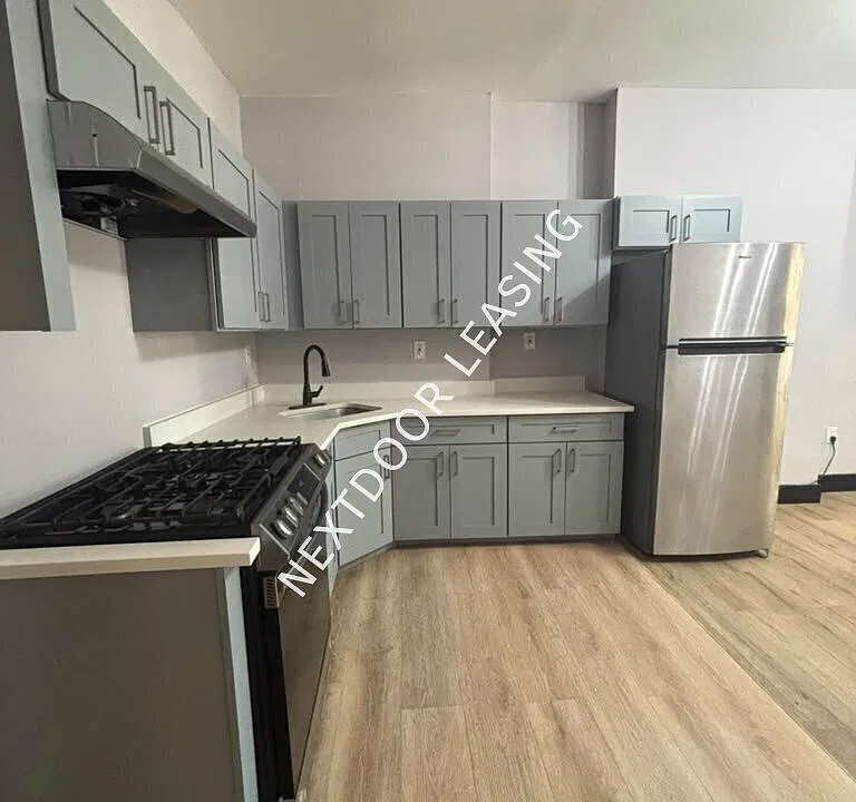 17 Belmont Ave #3M