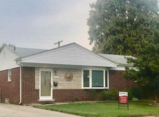 18143 Davidson, Fraser, MI 48026