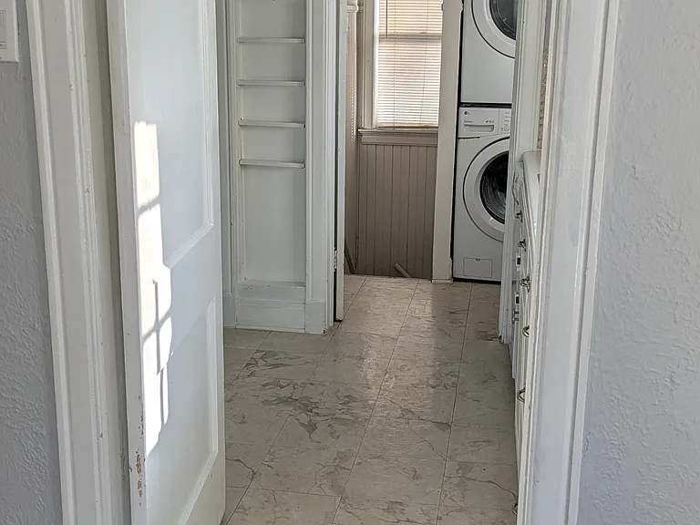 6024 La Vista Dr — Photo 45