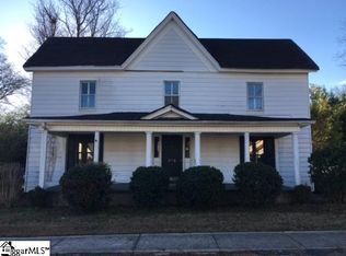 216 Hellams St, Fountain Inn, SC 29644