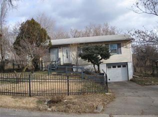 9206 E 44th St, Kansas City, MO 64133
