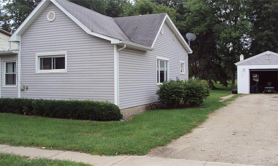 1st image of 708 W South St