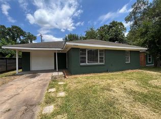 807 E 42nd St, Houston, TX 77022