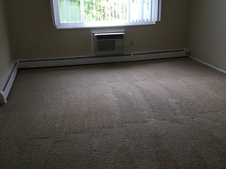 Valley York Apartments — Photo 72