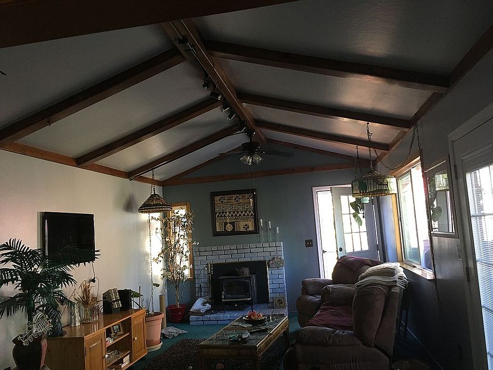 1st image of 18913 Evergreen Dr