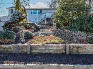 251 Outboard Ave, Manahawkin, NJ 08050