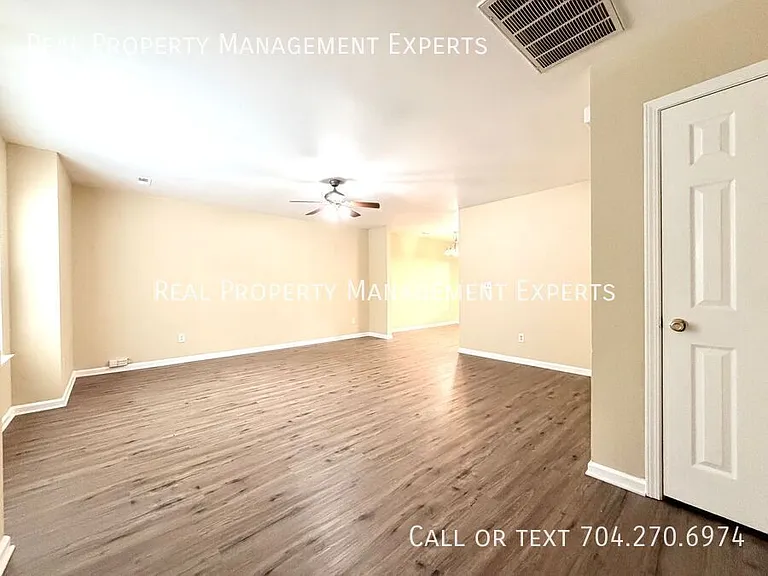 4025 Oakwood Rd — Photo 7