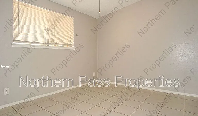 244 Mardi Gras Dr — Photo 16