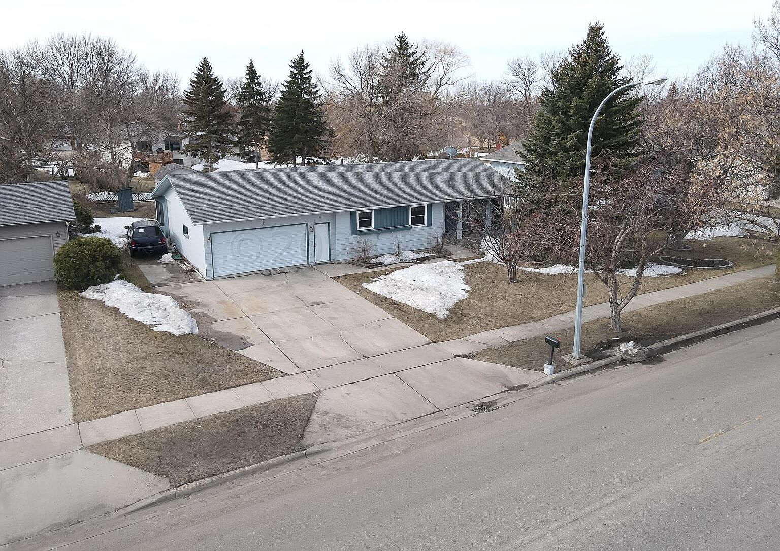 631 7th Ave E, West Fargo, ND 58078 Zillow