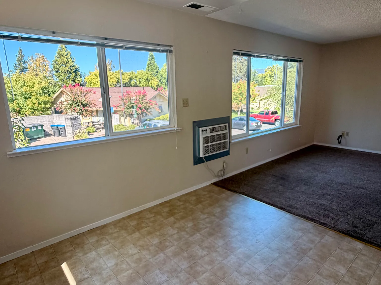 2 bed, 850 sqft, $1,750 — Photo 3